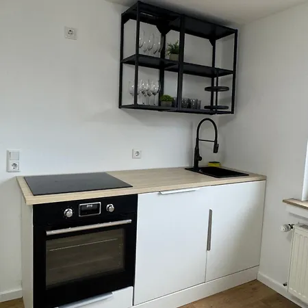 Charmante Mit 2 Schlafzimmern, Smart-tv, Wlan *