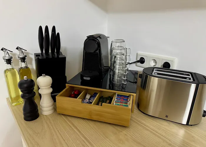 Charmante Mit 2 Schlafzimmern, Smart-tv, Wlan Appartement